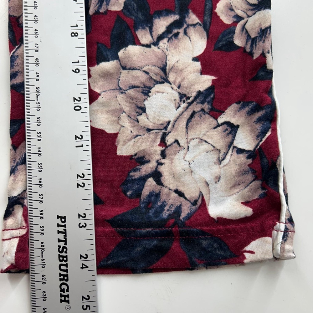 BCBGMAXAZRIA Pajama Set 2 Piece Womens M Red Floral - Picture 12 of 16